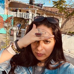 Meet your Posher, Nosh